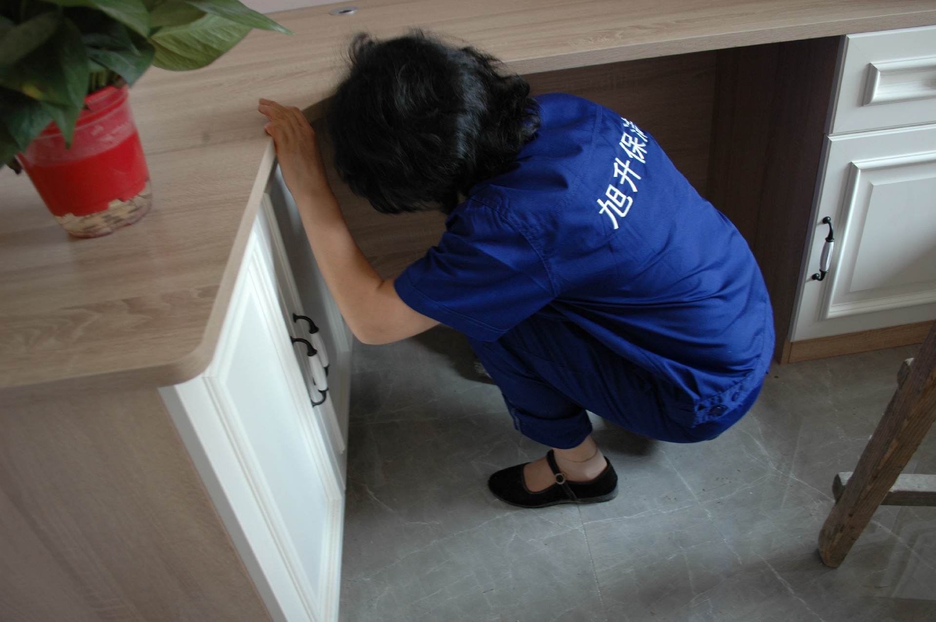 亚洲综合熟女久久久30P家政----開荒保潔